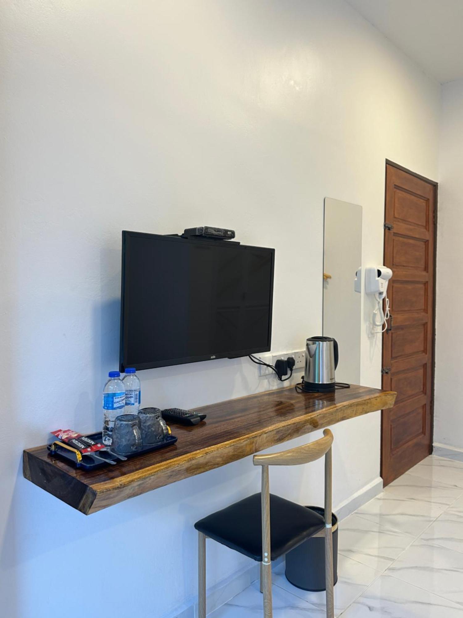 Guest House Gua Kelam Kaki Bukit Екстериор снимка