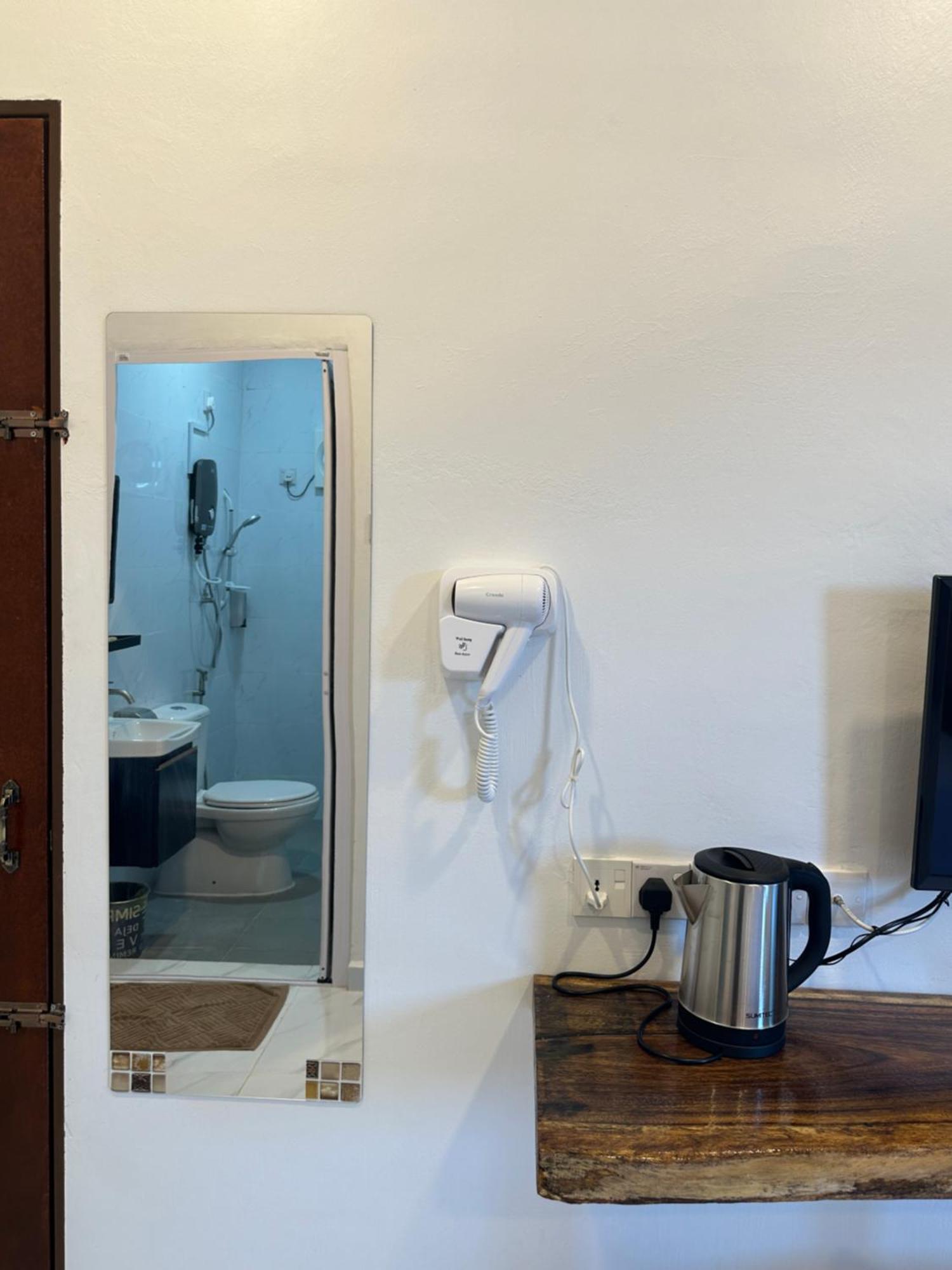 Guest House Gua Kelam Kaki Bukit Екстериор снимка