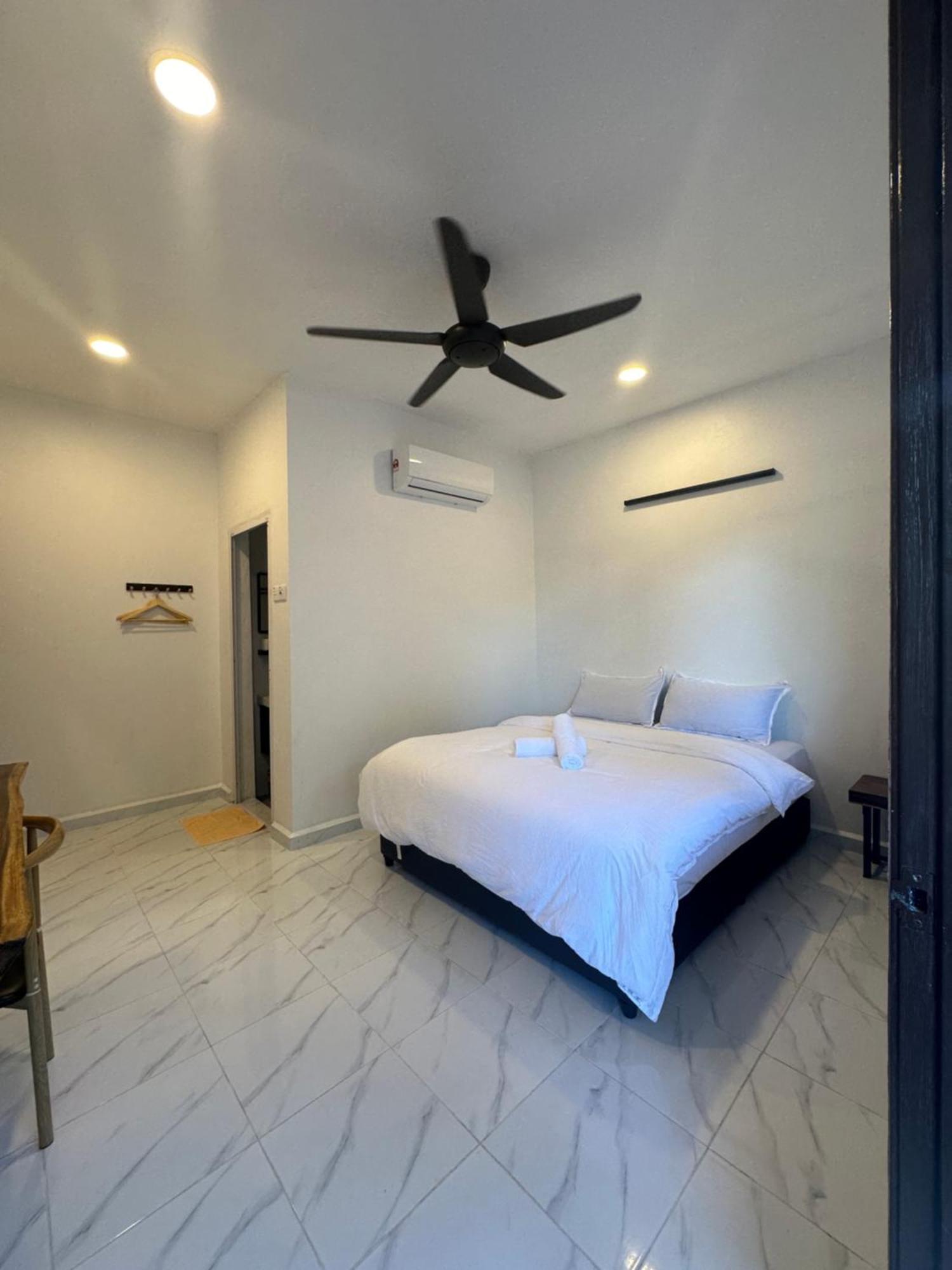 Guest House Gua Kelam Kaki Bukit Екстериор снимка