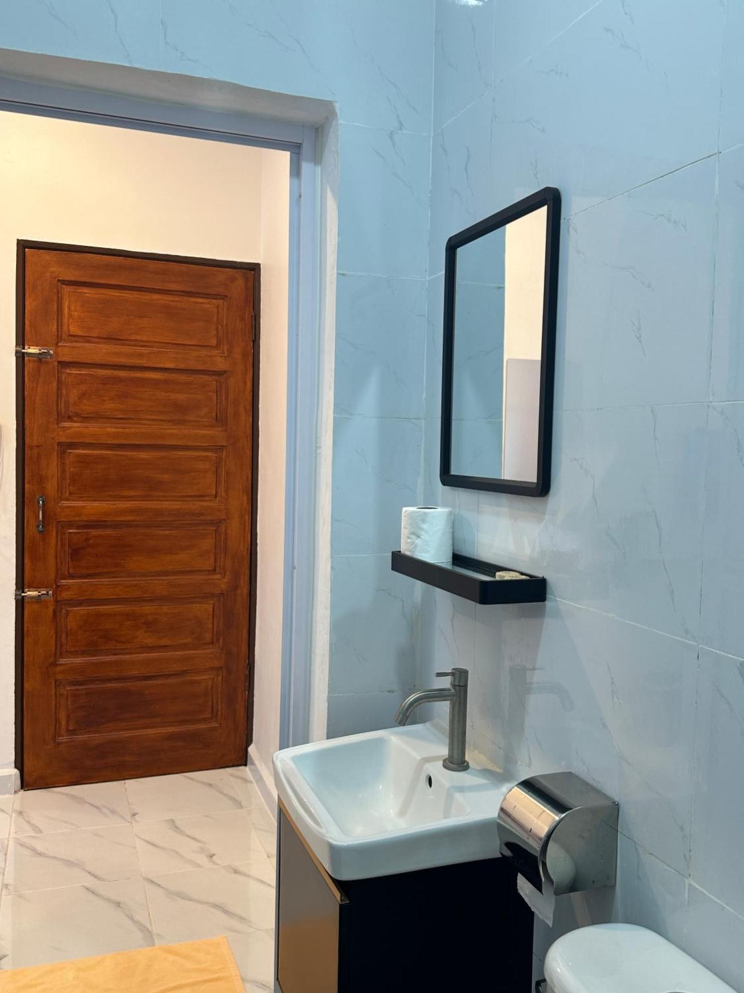Guest House Gua Kelam Kaki Bukit Екстериор снимка
