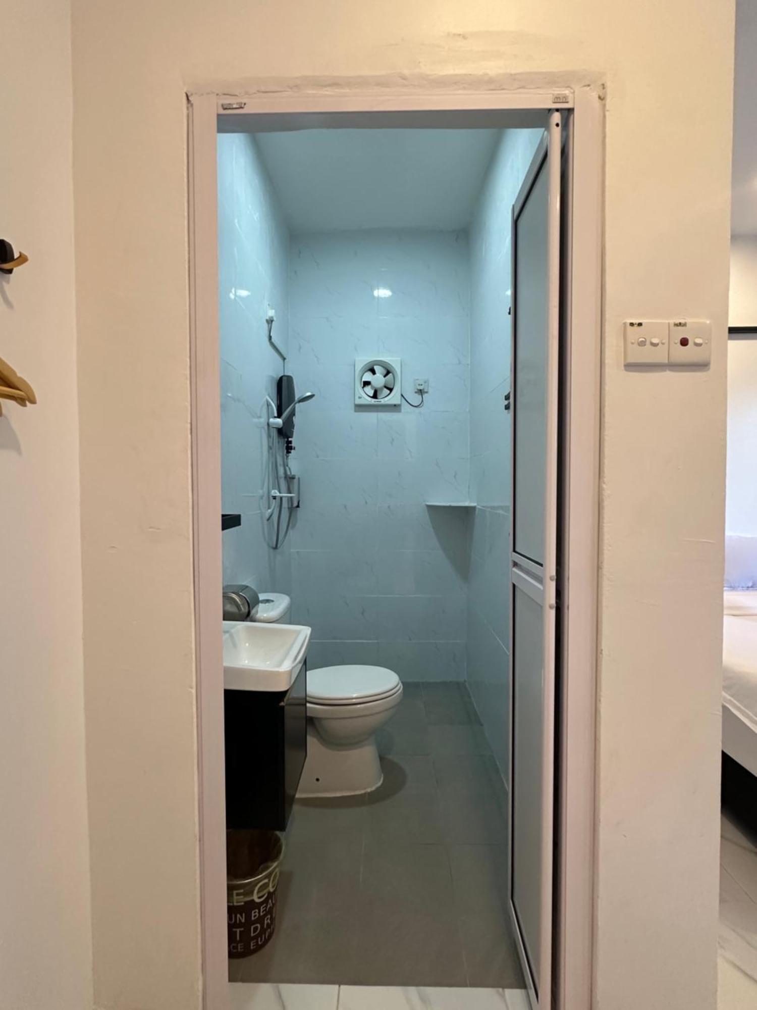 Guest House Gua Kelam Kaki Bukit Екстериор снимка