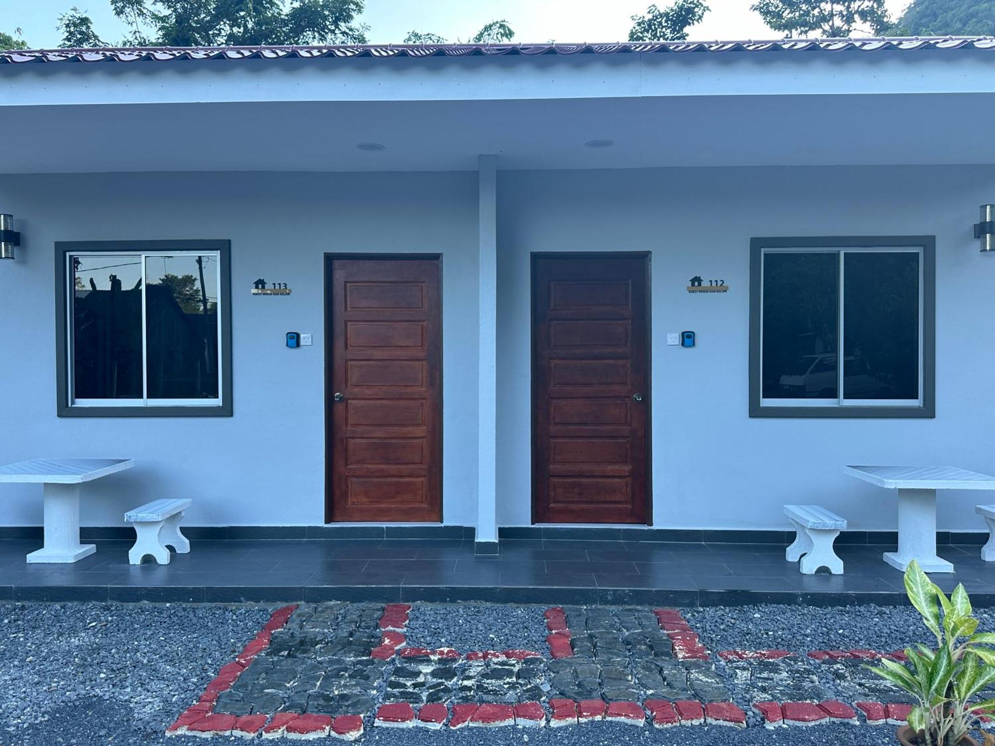 Guest House Gua Kelam Kaki Bukit Екстериор снимка