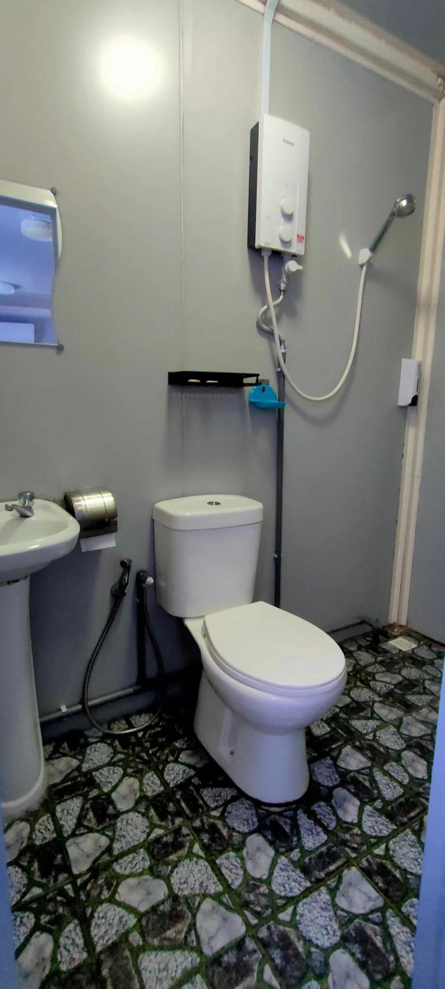 Guest House Gua Kelam Kaki Bukit Екстериор снимка
