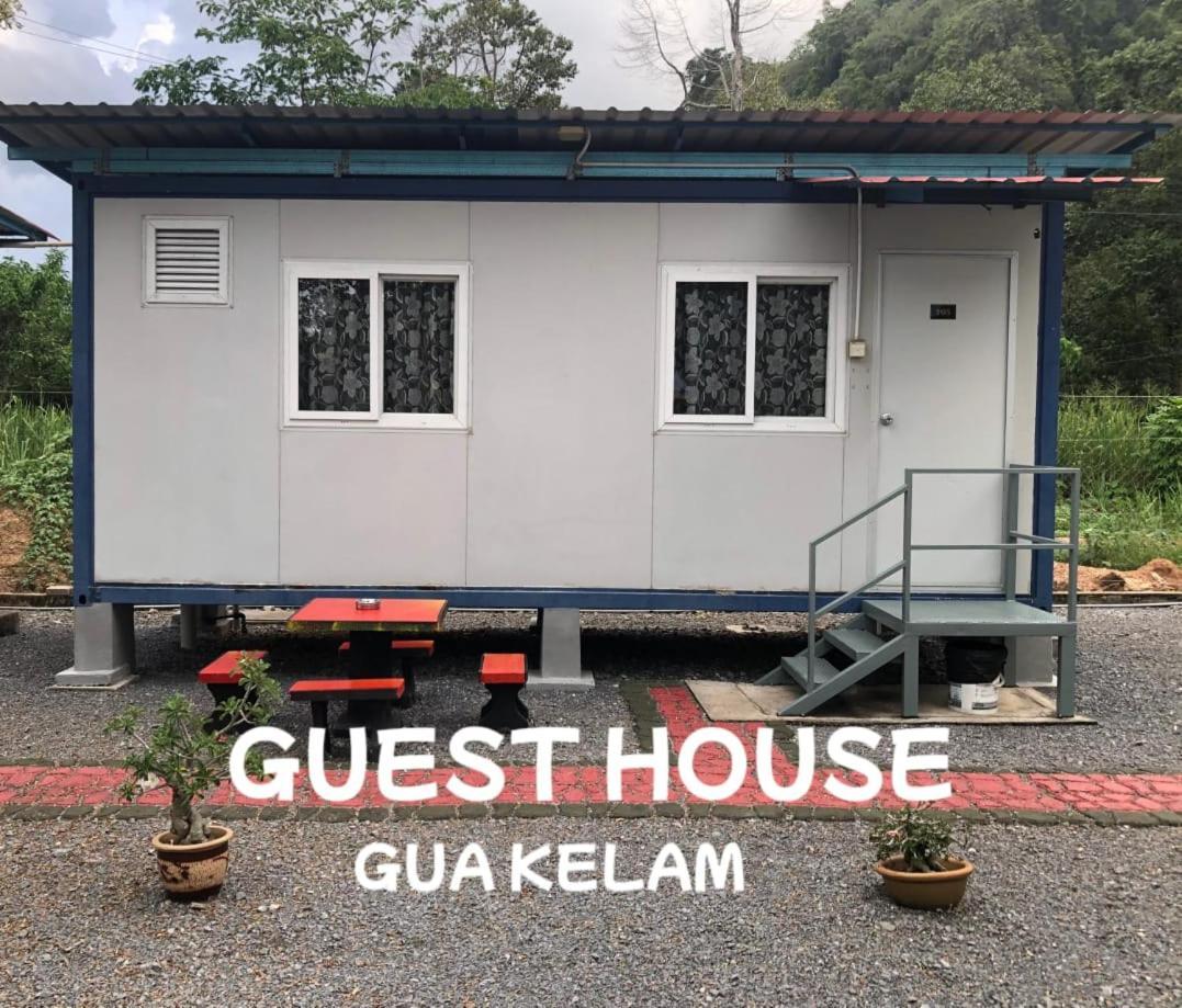 Guest House Gua Kelam Kaki Bukit Екстериор снимка